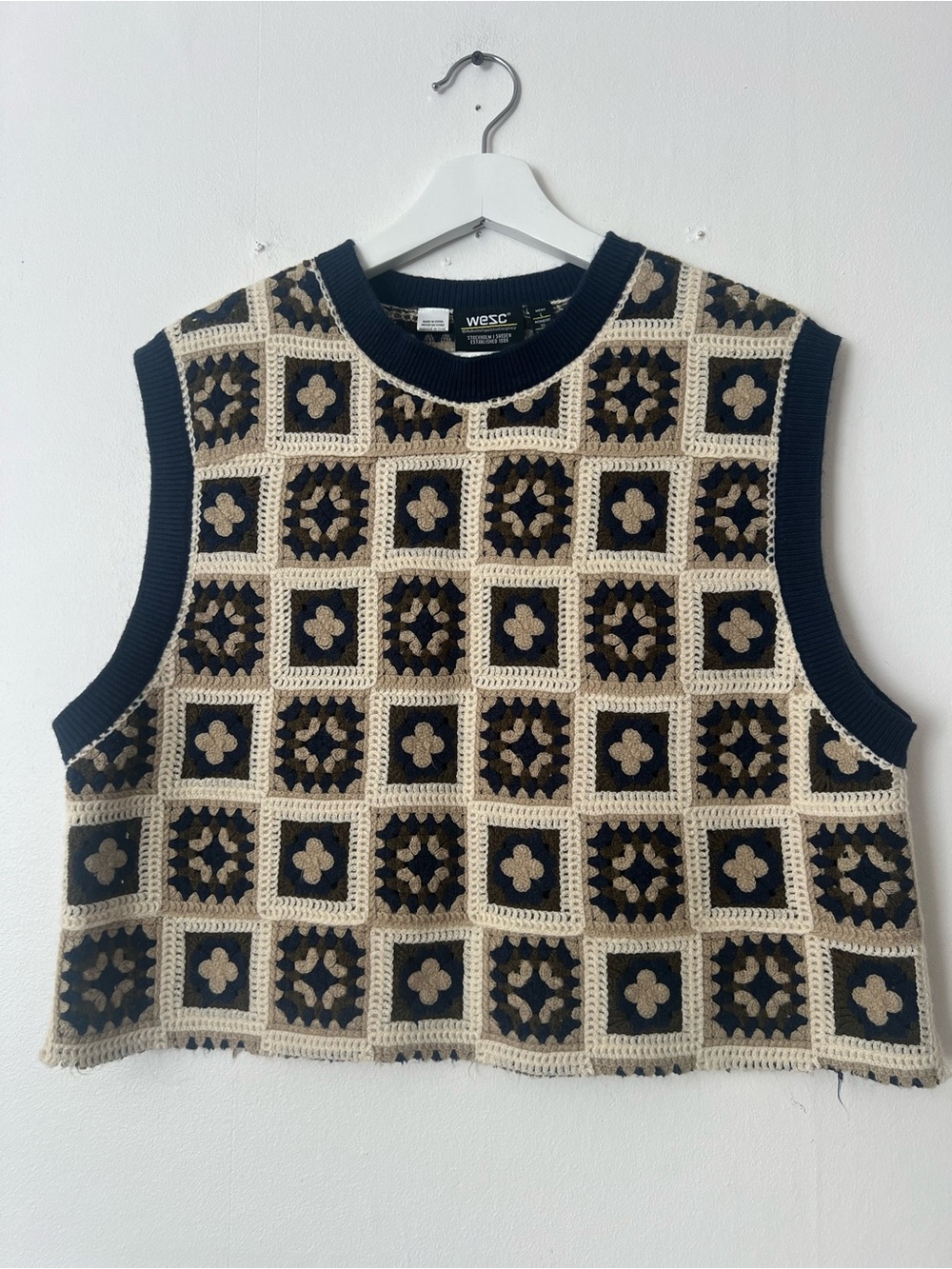 WESC Navy/Cream/Brown vintage inspired grandma chic Crochet sweater, women’s XL